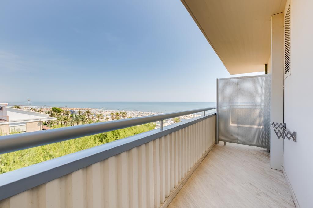 Hotel Europa Beach Village جوليانوفا الغرفة الصورة